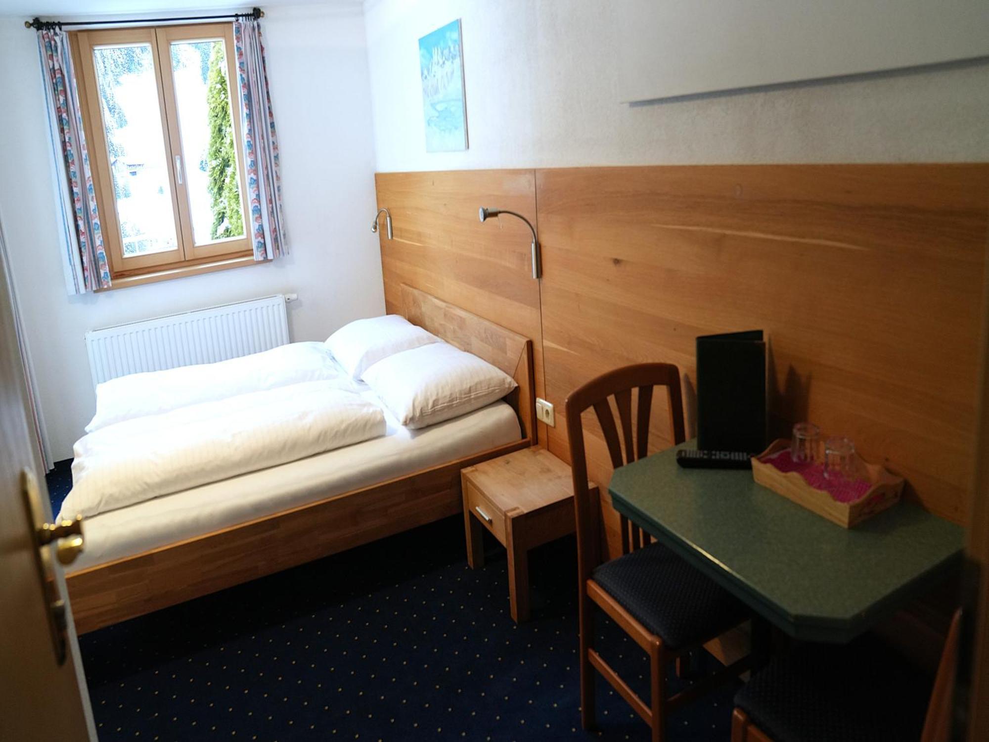 Pension Susanne Sankt Anton am Arlberg Exterior photo